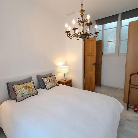 Apartamentos Almirante Hoyos Sevilla Eksteriør billede