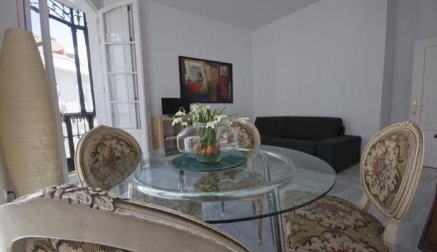 Apartamentos Almirante Hoyos Sevilla Eksteriør billede